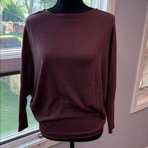 Lulu's Burgundy Dolman Sleeve Sweater Sz S